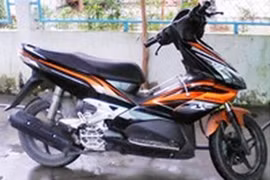 Mới mua xe, Hào Anh bị ngã gẫy chân