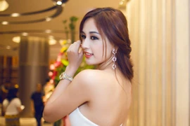 Hoa hậu Mai Phương Thuý gây chú ý bởi vẻ đẹp gợi cảm