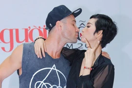 Giám khảo Adam đòi "khoá môi" siêu mẫu Xuân Lan