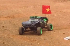 Ôtô nhỏ, chạy "xé gió"