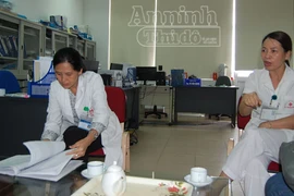 Hà Nội: Nhịn ăn 10 ngày để giảm béo, thiếu nữ tử vong