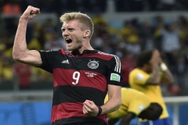 Cực sốc: "Xe tăng" Đức "nghiền nát" chủ nhà Brazil 7-1