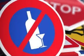 Serbia: 54 người thiệt mạng do uống dầu tắm thay rượu