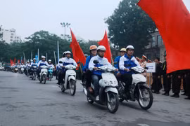 Phó Thủ tướng Nguyễn Xuân Phúc phát động Năm ATGT 2016