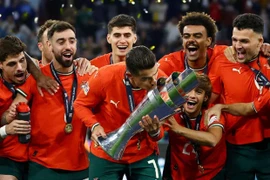 Ronaldo sẵn sàng... gãy chân vì tuyển Bồ Đào Nha