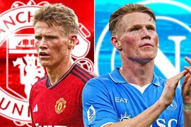 Rời vực thẳm MU, McTominay bay cao cùng Napoli