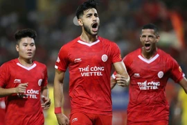 Thắng đậm dàn sao triệu đô, Thể Công Viettel lên đầu bảng V-League