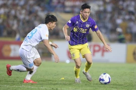 Hà Nội FC thua đậm Nam Định: Cái tát đau cho mộng vô địch