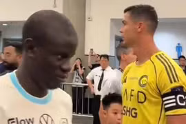 Kante gây sốt khi phớt lờ Ronaldo