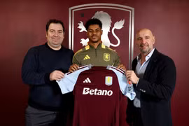 Rời MU, Rashford chính thức ra mắt đội bóng mới