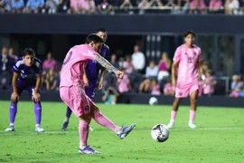 Messi rực sáng đưa Inter Miami ngược dòng vào chung kết