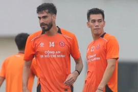 Tiền vệ đội bóng ngành Công an được gọi lên tuyển Malaysia