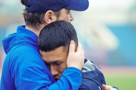 Doãn Ngọc Tân rơi nước mắt ngày chia tay HLV Popov