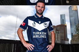 Nhà vô địch Champions League của Chelsea phiêu bạt nước Úc