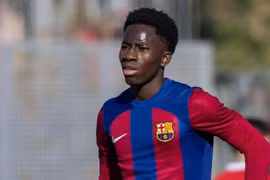 Barca sắp trình làng 'thần đồng' mới được ví ngang tầm Lamine Yamal