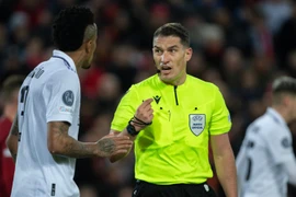 Trọng tài chung kết C1 như 'thần tài' của Inter Milan