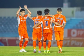 Đà Nẵng lại thắng khó tin, tạm thoát hiểm khỏi đáy V-League