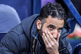 Ba trận quyết định chiếc ghế lung lay của HLV Amorim