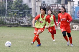 Cầu thủ Việt kiều bị loại khỏi tuyển nữ Việt Nam