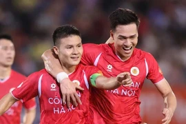 Quang Hải giúp CLB Công an Hà Nội dẫn đầu V-League