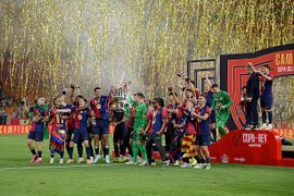 Hạ Real ở trận Siêu kinh điển, Barca đoạt cúp Nhà vua đầy kịch tính