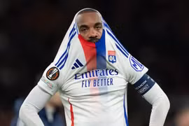 Lyon bị giáng xuống hạng: 'Cơn địa chấn' rung chuyển bóng đá Pháp