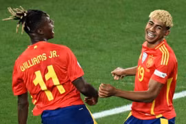 Tây Ban Nha vào chung kết Nations League sau bữa tiệc bàn thắng với Pháp