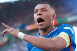 Mbappe chạm mốc 50 bàn nhanh nhất mọi thời đại cho tuyển Pháp