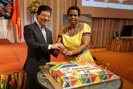 Kỷ niệm 22 năm ngày Quốc khánh Nam Phi 