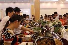 Kêu gọi người Việt "cư xử đẹp" khi đi du lịch