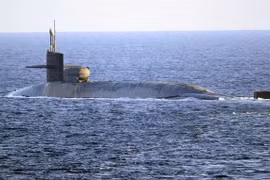 Siêu tàu ngầm của Mỹ tiến vào Vịnh Ba Tư trước ngày giỗ của tướng Soleimani