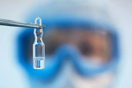 [CLIP] Tìm hiểu những liều vaccine phòng dịch Covid-19 của Nga