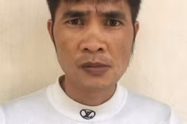 [Tin nhanh sáng 20-2-2021] Khởi tố nam thanh niên “thông chốt” kiểm dịch, tấn công người thi hành công vụ