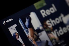 [CLIP] Mỹ cấm người dân tải ứng dụng TikTok và WeChat