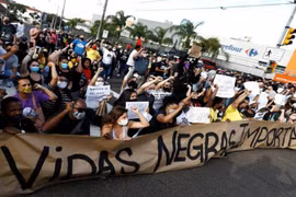 Brazil bùng nổ các cuộc biểu tình chống phân biệt chủng tộc