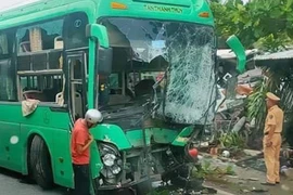 [Tin nhanh tối 30-11-2020] Người đàn ông rơi từ tầng cao chung cư Hà Nội