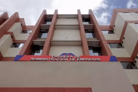 Bảy sinh viên tử vong khi ngã từ tầng 4 của trường đại học 