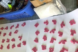 [Tin nhanh tối 16-11-2020]: Triệt phá đường dây ma túy lớn chuyên chuyển “hàng” bằng xe khách