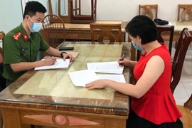 [Tin nhanh tối 1-10-2021] Nữ tổng giám đốc dùng giấy tờ giả để bán xe cho chủ nợ