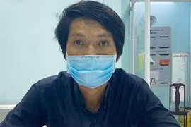 [Tin nhanh sáng 13-8-2021] Xử phạt tài xế dùng xe gắn mác từ thiện đưa người rời khỏi TP.HCM