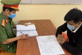 [Tin nhanh sáng 26-11-2021] Đưa vợ đi cấp cứu rồi đánh trọng thương nhân viên y tế