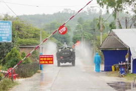 [Tin nhanh sáng 26-2-2021] Ba xã cuối cùng ở Quảng Ninh được dỡ phong tỏa