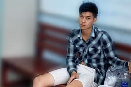 [Tin nhanh tối 26-8-2022] Thiếu nữ bị giật điện thoại khi đang xem bản đồ