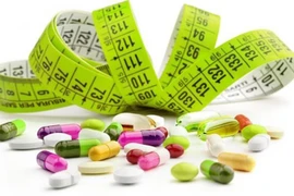 [ẢNH] Những lưu ý quan trọng khi chọn mua và sử dụng thuốc giảm cân