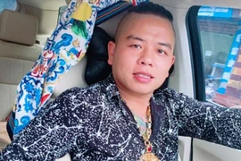 [Tin nhanh tối 30-7-2021] Dương Minh Tuyền bị bắt quả tang ‘bay lắc’ ở quán karaoke