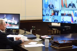 Nga bác tin Tổng thống Putin giấu mình trong hầm ở Sochi để tránh Covid 19