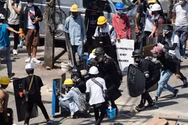 Mỹ ngăn chặn quân đội Myanmar tiếp cận khoản ngân sách 1 tỷ USD 