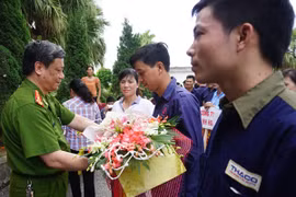 Những người thợ đua tài chống "giặc lửa"