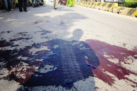 Dùng mã tấu chém "tình địch" chết tại chỗ trước quán cà phê đèn mờ