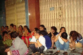 Sòng tài – xỉu quy mô dùng bật lửa làm phỉnh